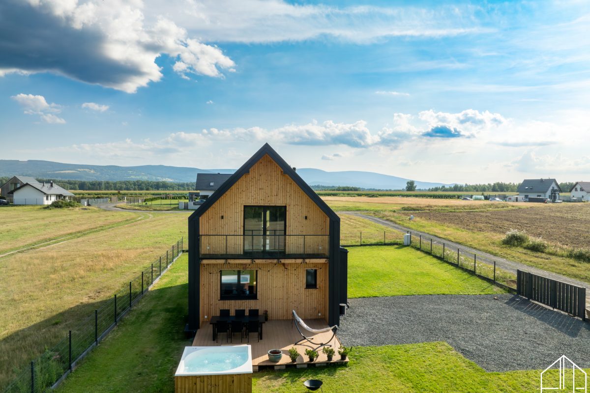 DJI_0690-Poprawione-Szum